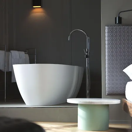 シュロスベルク ホテル 3*